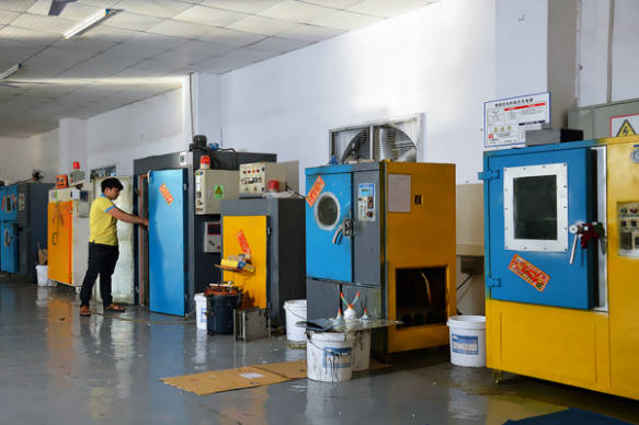 復(fù)模設(shè)備 